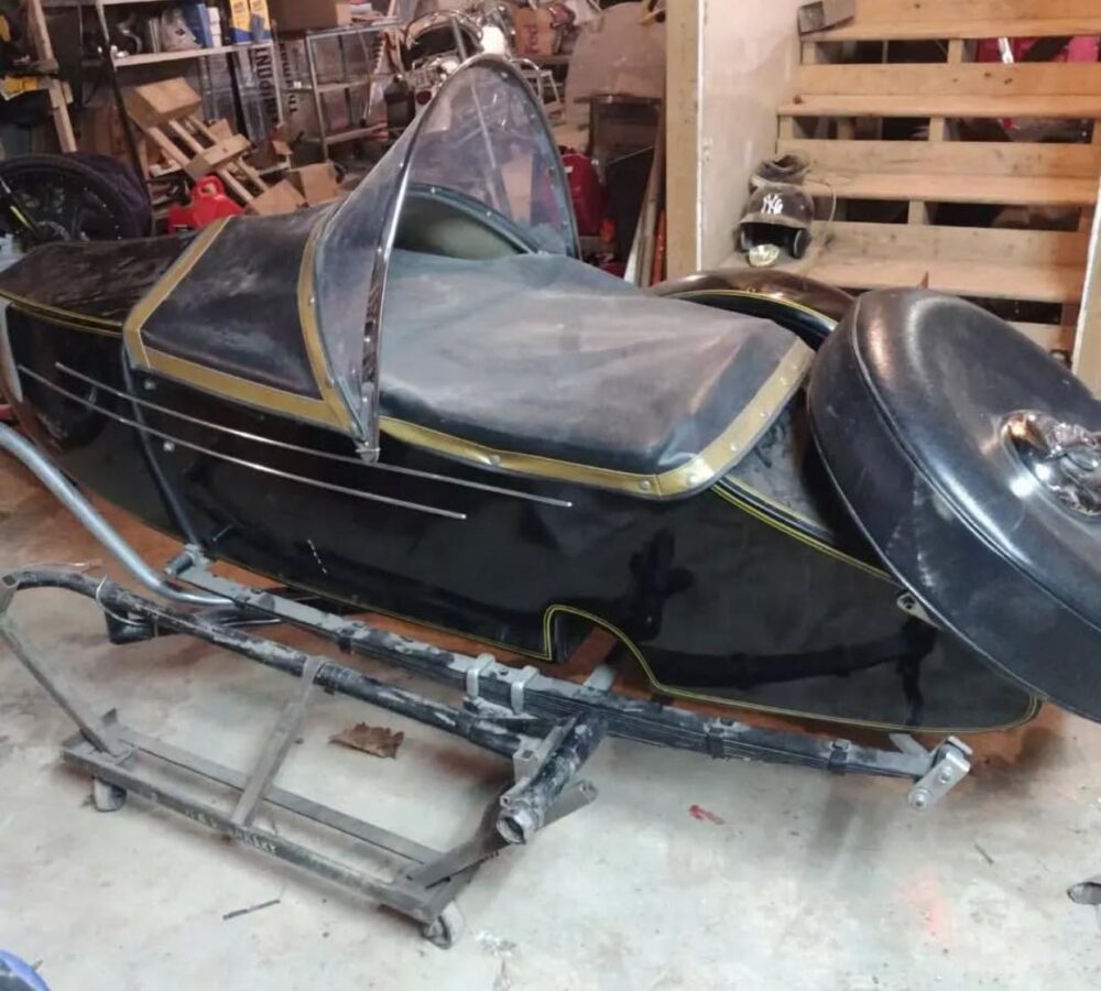 Beautiful 1960 Harley sidecar. - Image 4