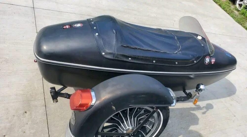 HD sidecar off 2000 FLHTCU with all mounts and damper. - Image 2